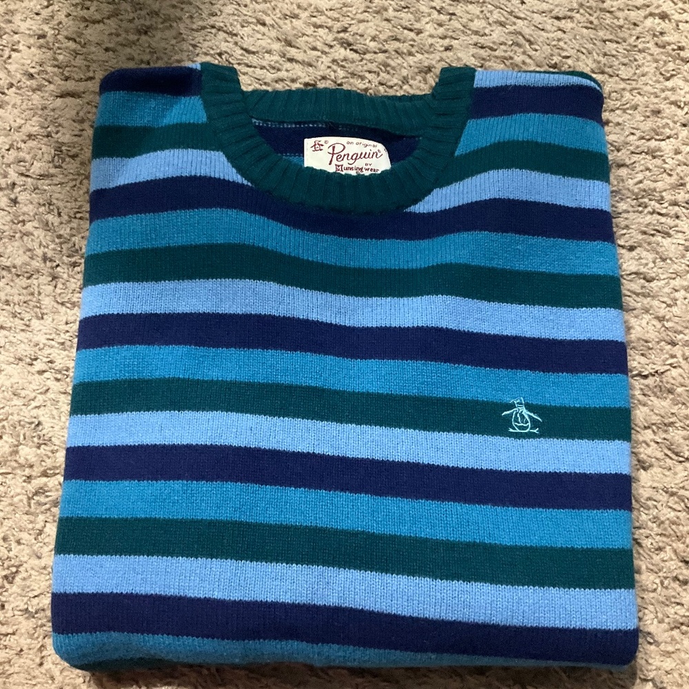 An Original Penguin Men’s XXL Sweater